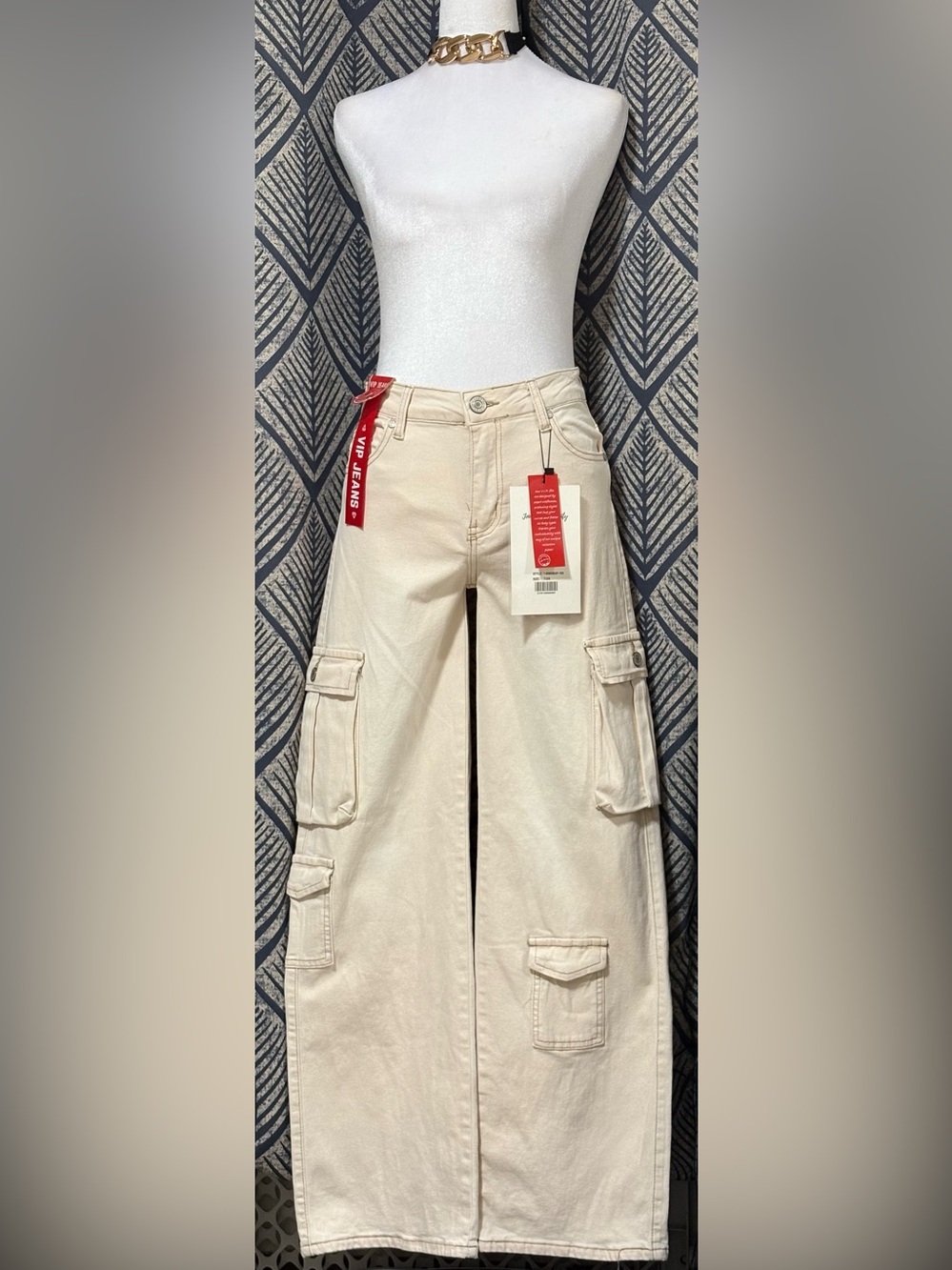 VIP Jeans Beige Wide Leg Cargo Pants - Size 7 Junior / 28
